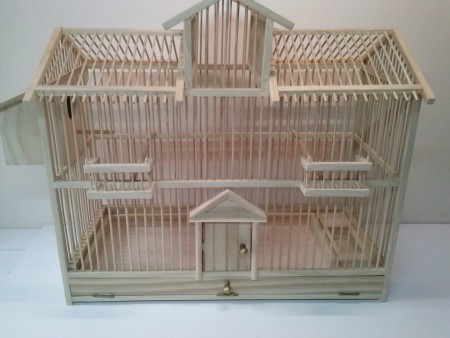 Jaula de madera artesanal 